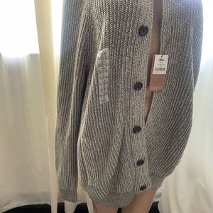 Denver Hayes gray Button-Up Cardigan
Size Medium
